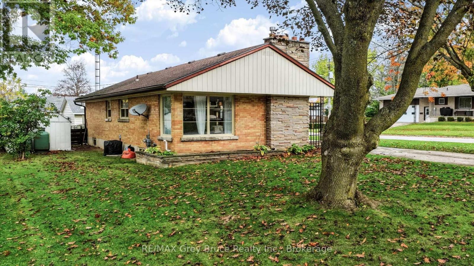 112 8th Street S, Arran-Elderslie, Ontario  N0G 1L0 - Photo 14 - X14087068