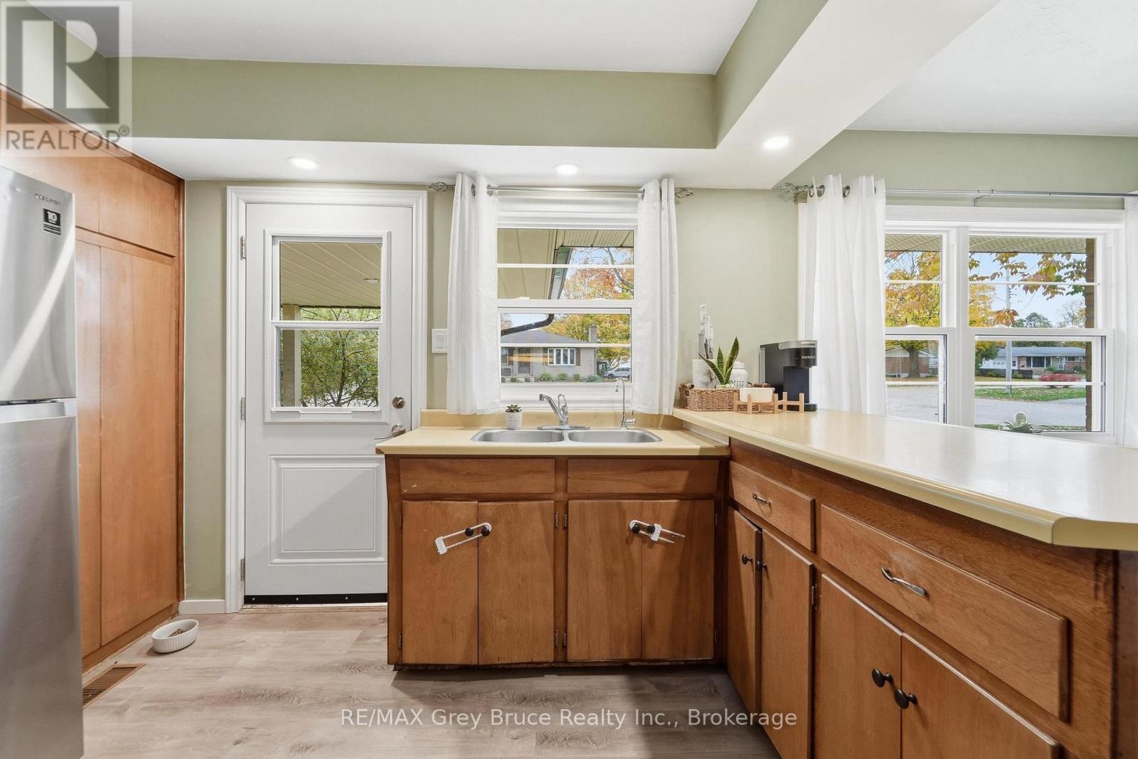 112 8th Street S, Arran-Elderslie, Ontario  N0G 1L0 - Photo 25 - X14087068