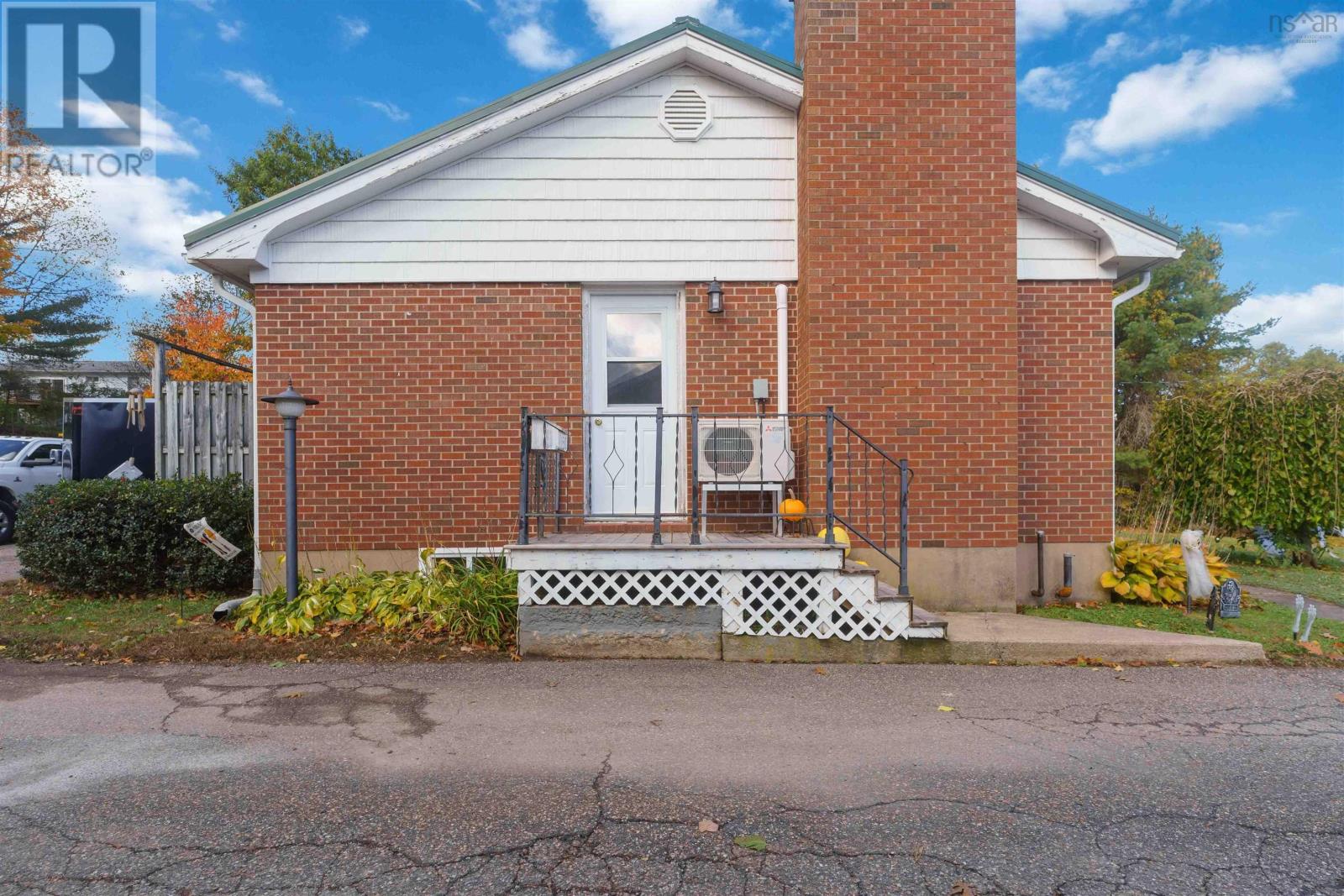1130 Aalders Ave, New Minas, Nova Scotia  B4N 3H5 - Photo 2 - 202626009