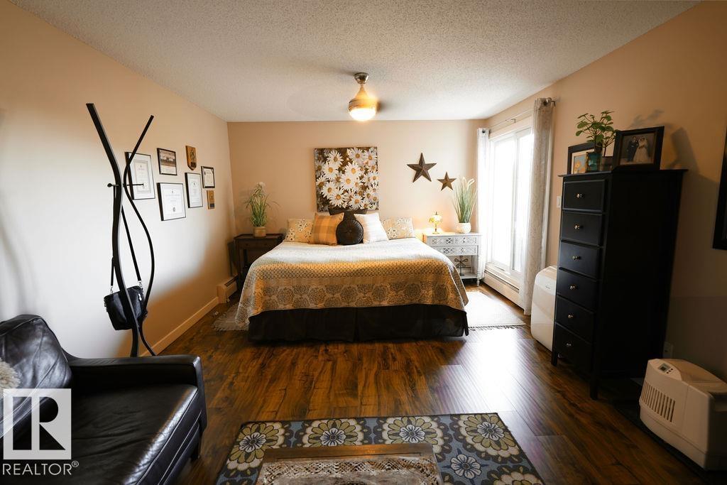 #333 4404 122 ST NW