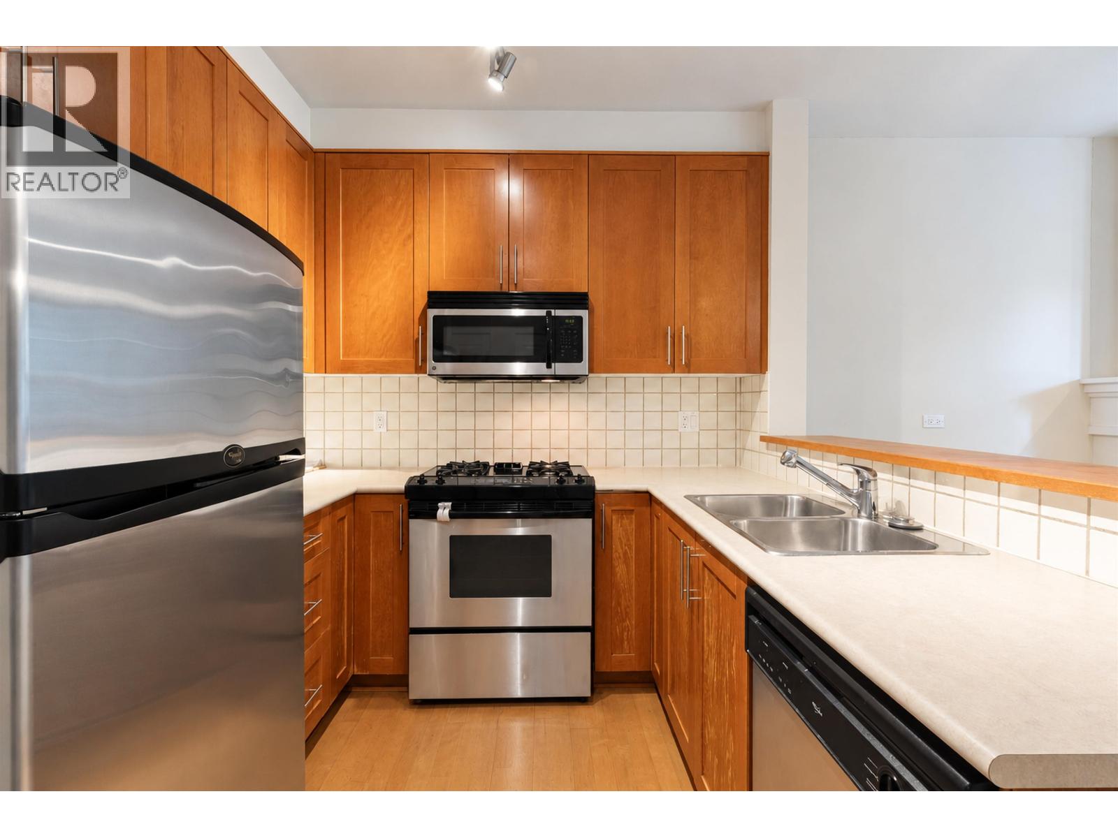 1213 4655 Valley Drive, Vancouver, British Columbia  V6J 5L6 - Photo 3 - R3171613