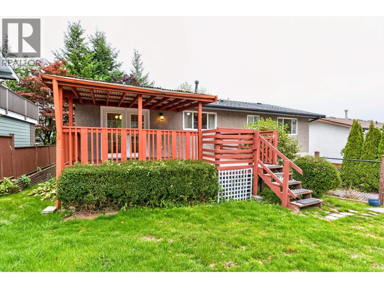 3204 Mariner Way, Coquitlam, British Columbia  V3C 4K7 - Photo 4 - R3175376