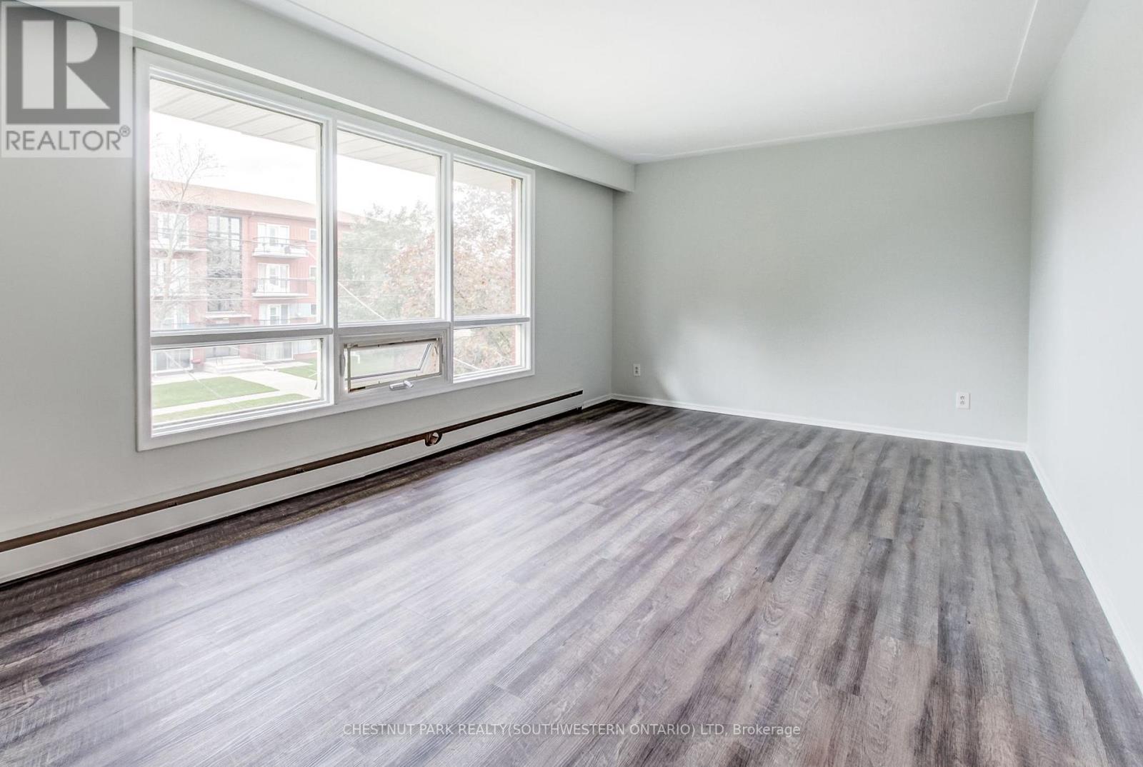 105 Dixon Street, Kitchener, Ontario  N2G 3E8 - Photo 21 - X14087114