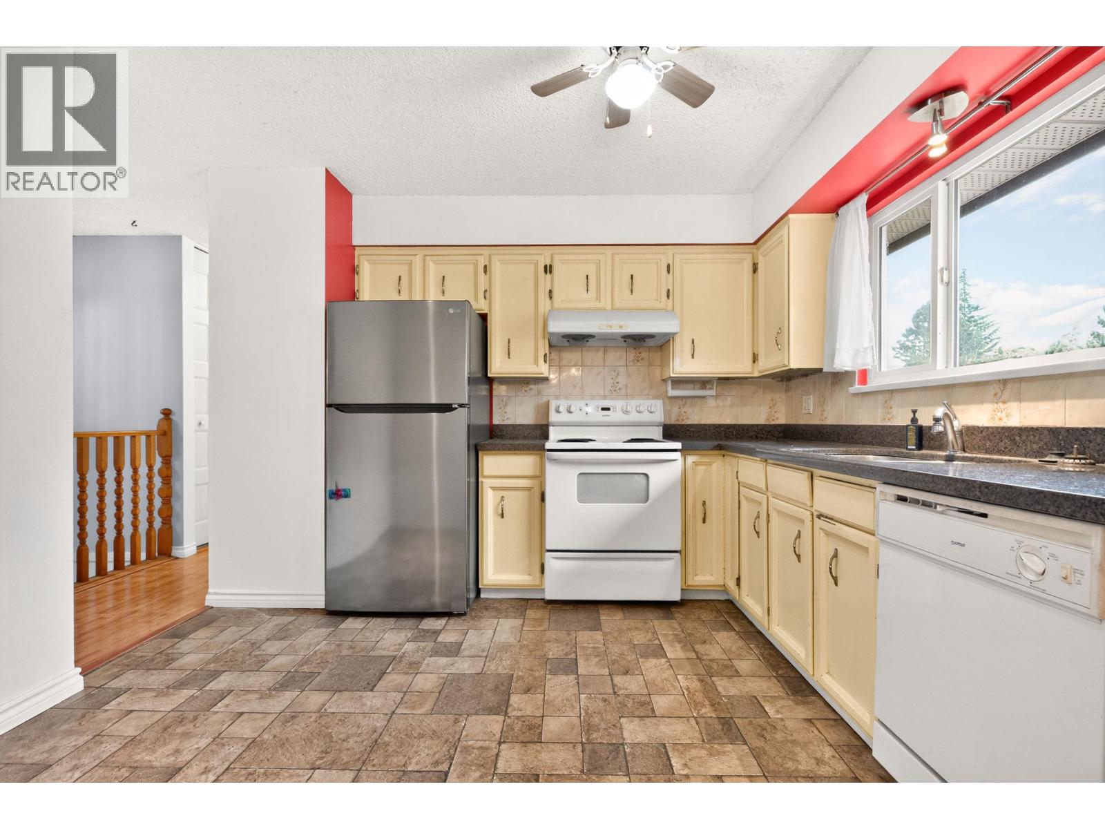 3204 Mariner Way, Coquitlam, British Columbia  V3C 4K7 - Photo 15 - R3175376