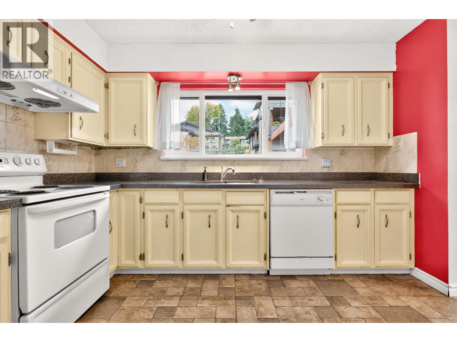 3204 Mariner Way, Coquitlam, British Columbia  V3C 4K7 - Photo 16 - R3175376