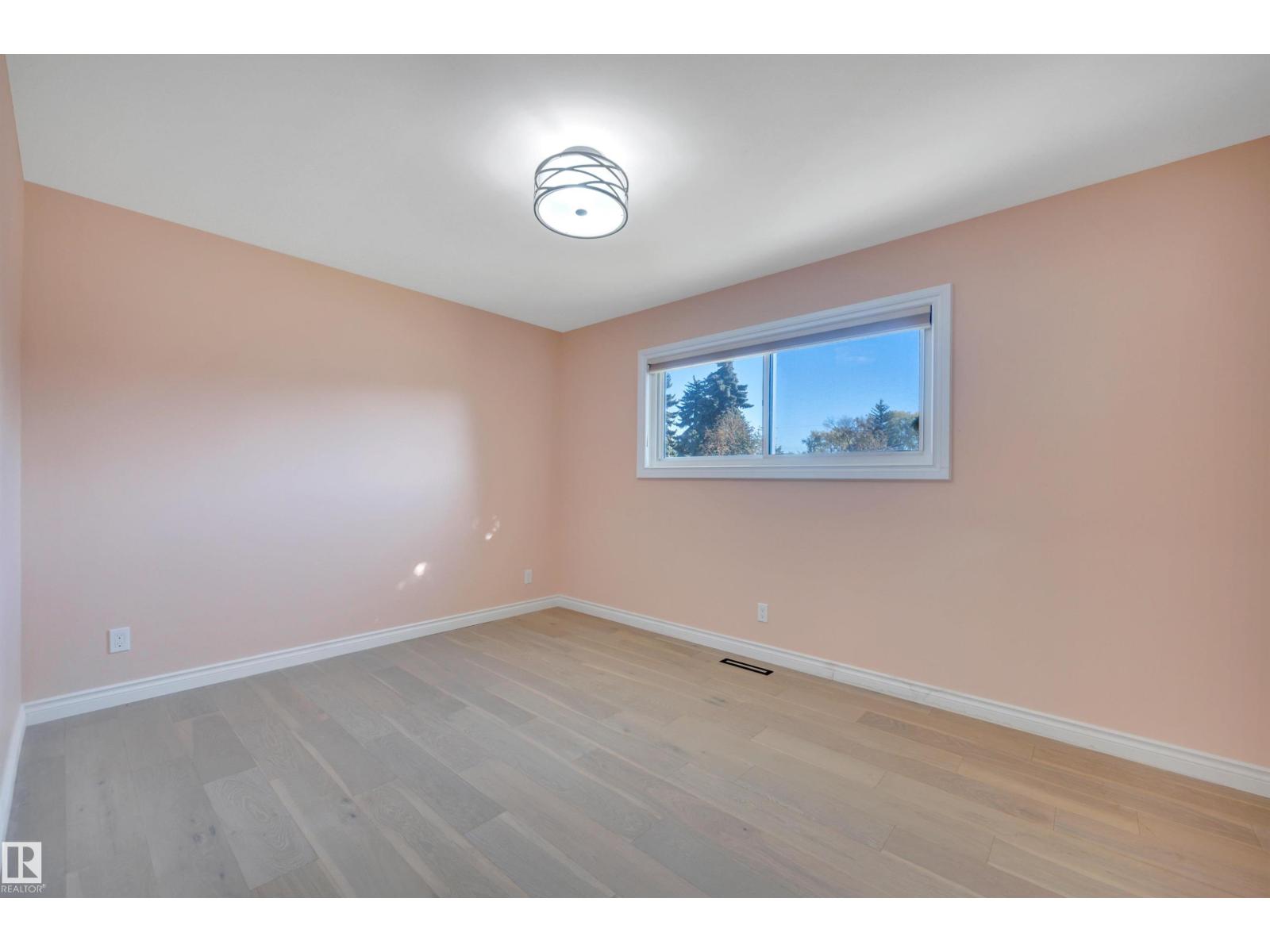 10226 72 St Nw, Edmonton, Alberta  T6A 2W5 - Photo 14 - E4513232