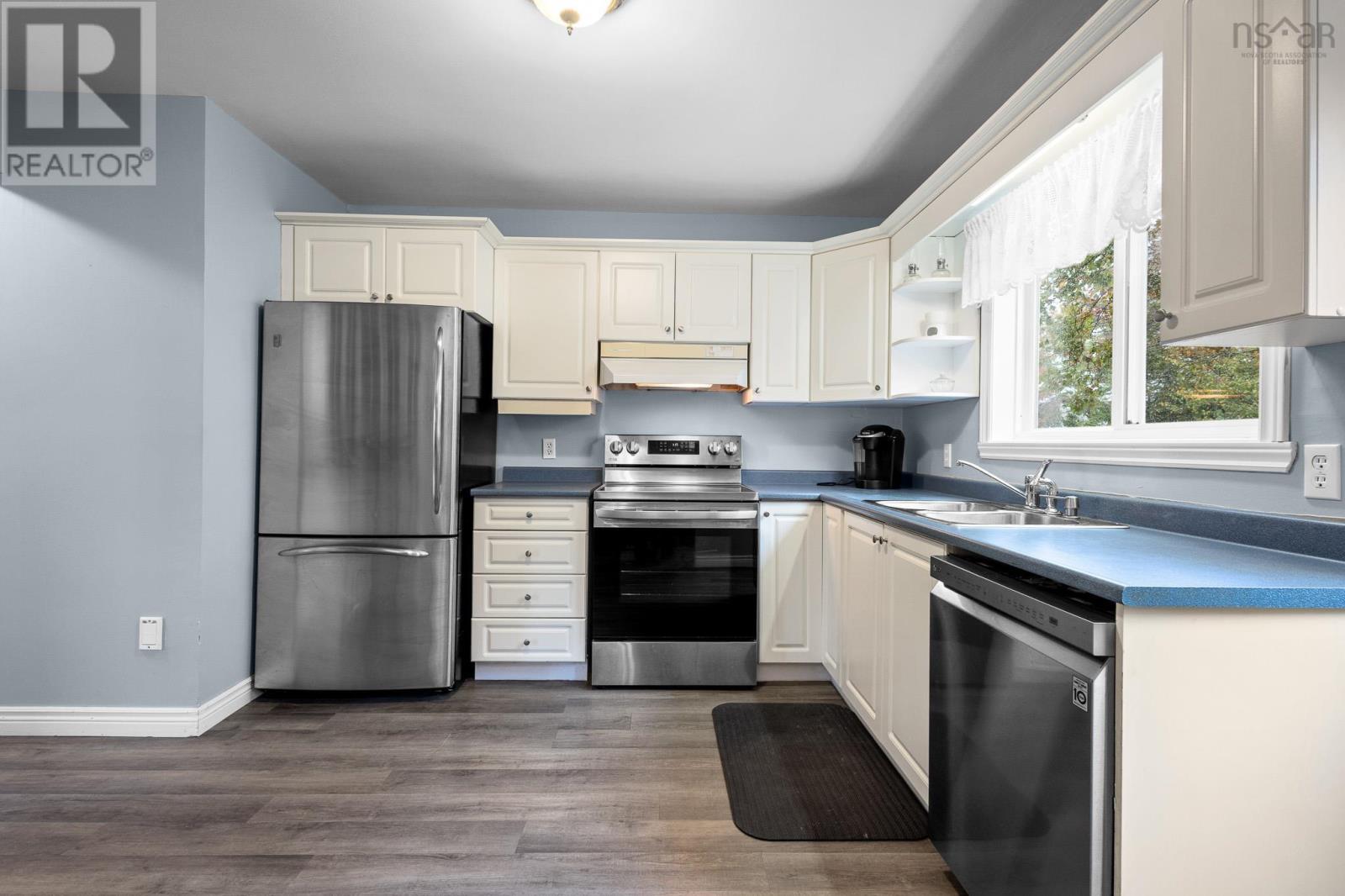 5 Ancona Place, Dartmouth, Nova Scotia  B2X 3L1 - Photo 2 - 202626016