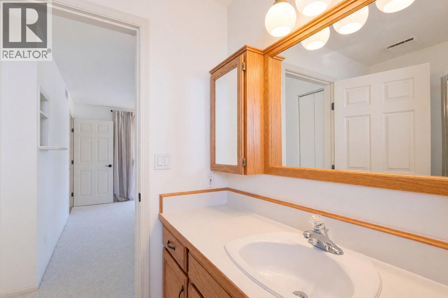 102 Forestbrook Place Unit# 203, Penticton, British Columbia  V2A 7N4 - Photo 30 - 10403478