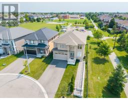 34 HAMPSHIRE PLACE, Hamilton, Ontario
