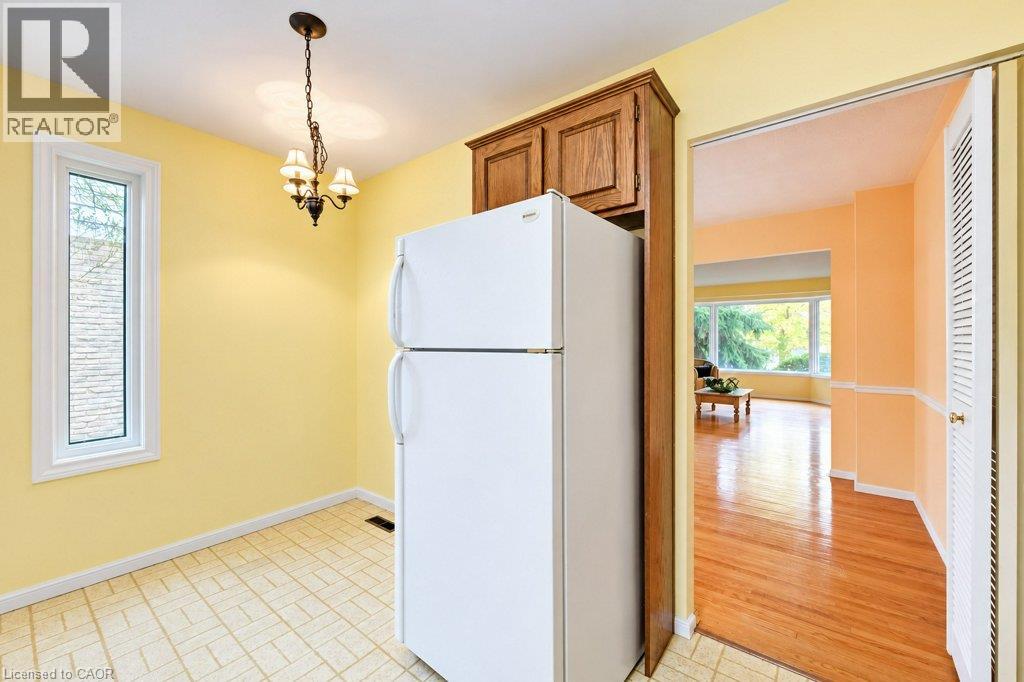 165 Mcgarry Drive, Kitchener, Ontario  N2N 1A8 - Photo 13 - 40861413