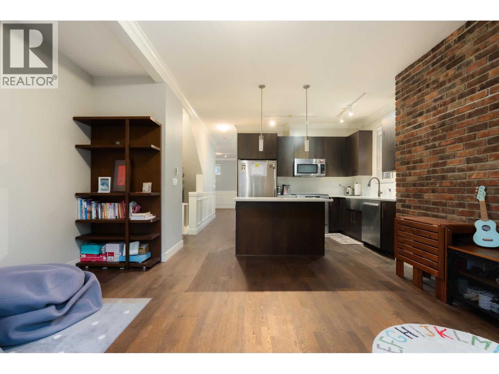 401 8485 New Haven Close, Burnaby, British Columbia  V5J 0B7 - Photo 13 - R3175756