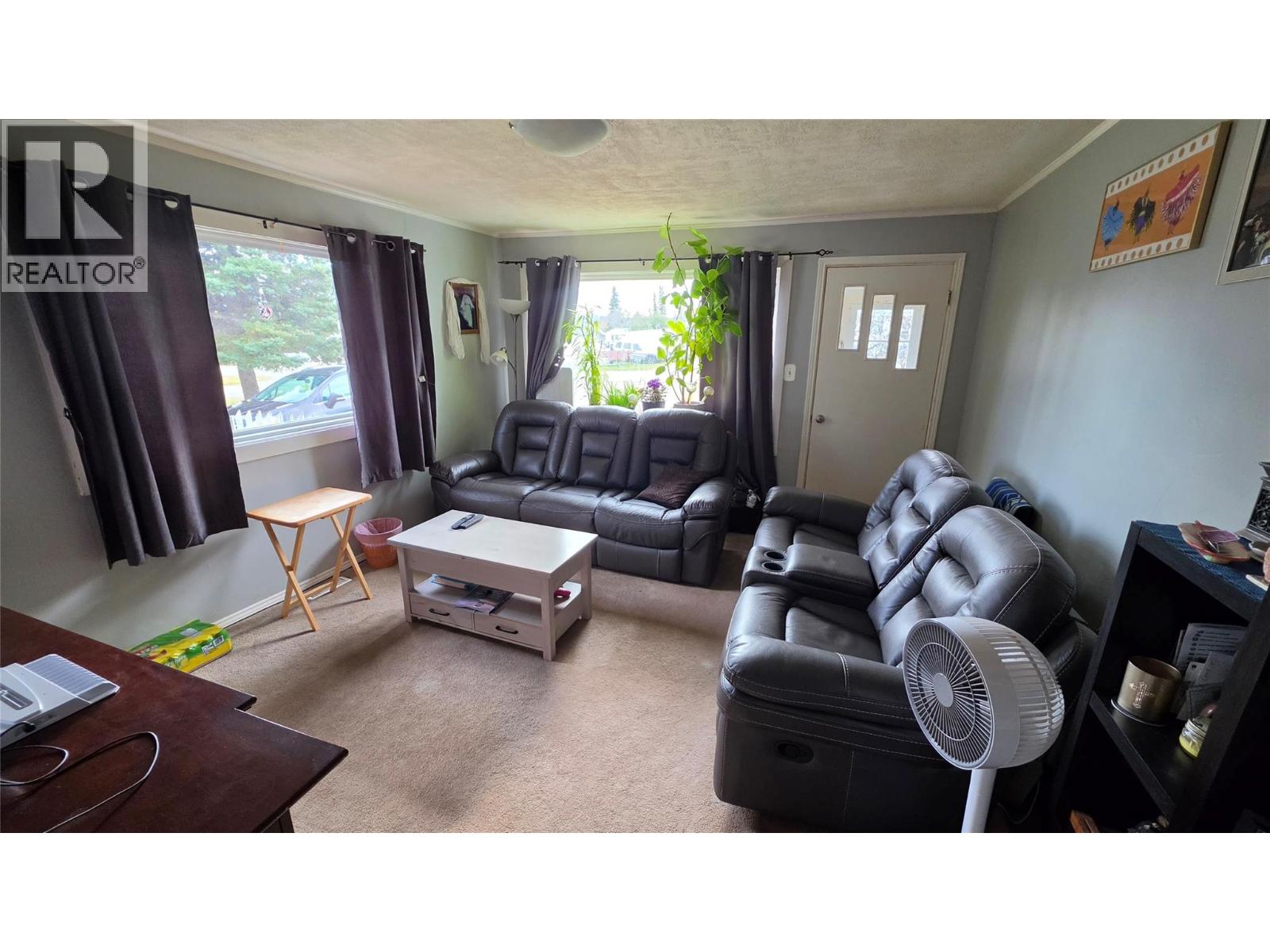 4818 / 4820 49 Avenue, Pouce Coupe, British Columbia  V0C 2C0 - Photo 6 - 10403822