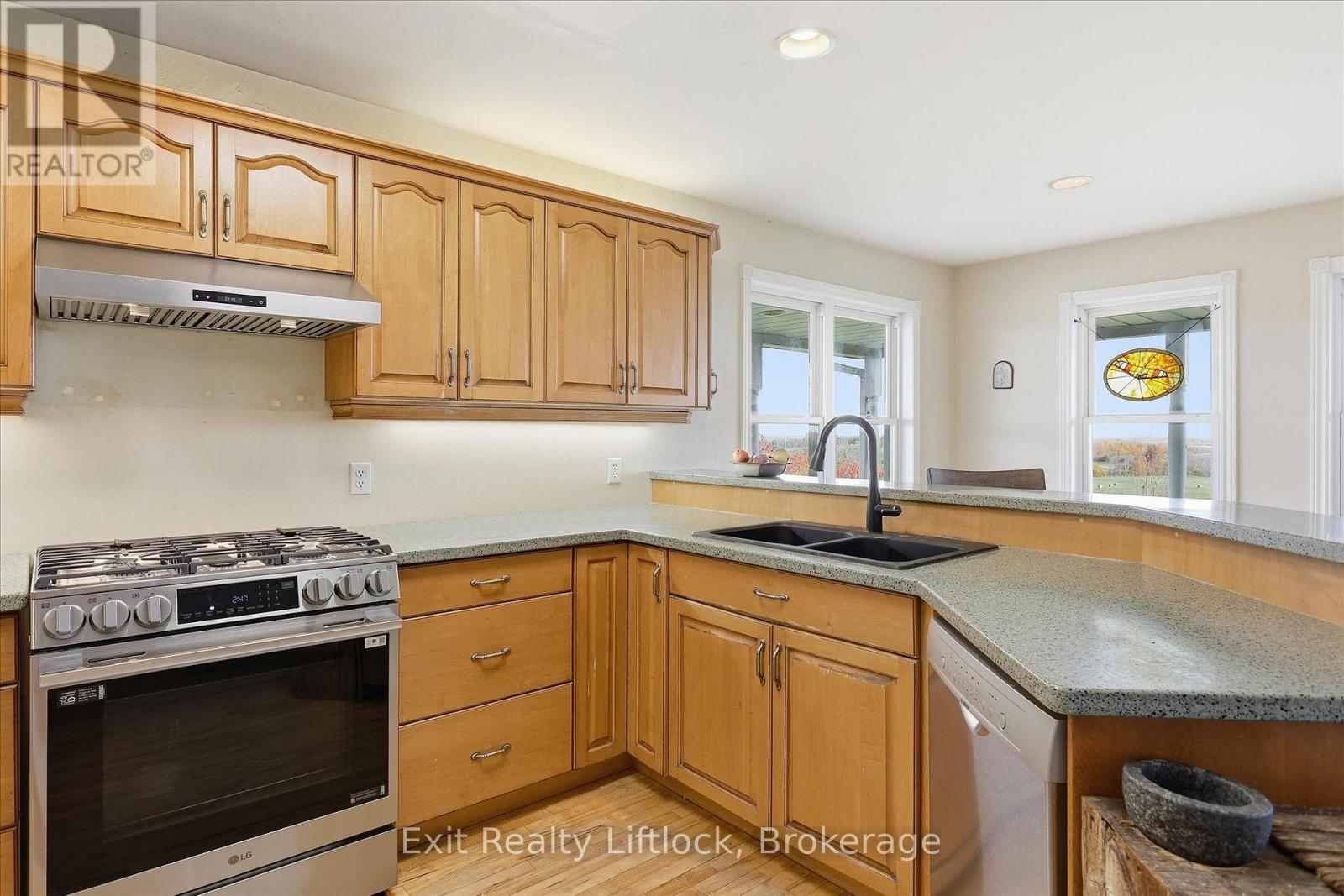 836 Hayes Line, Kawartha Lakes, Ontario  K0L 2W0 - Photo 5 - X14087242