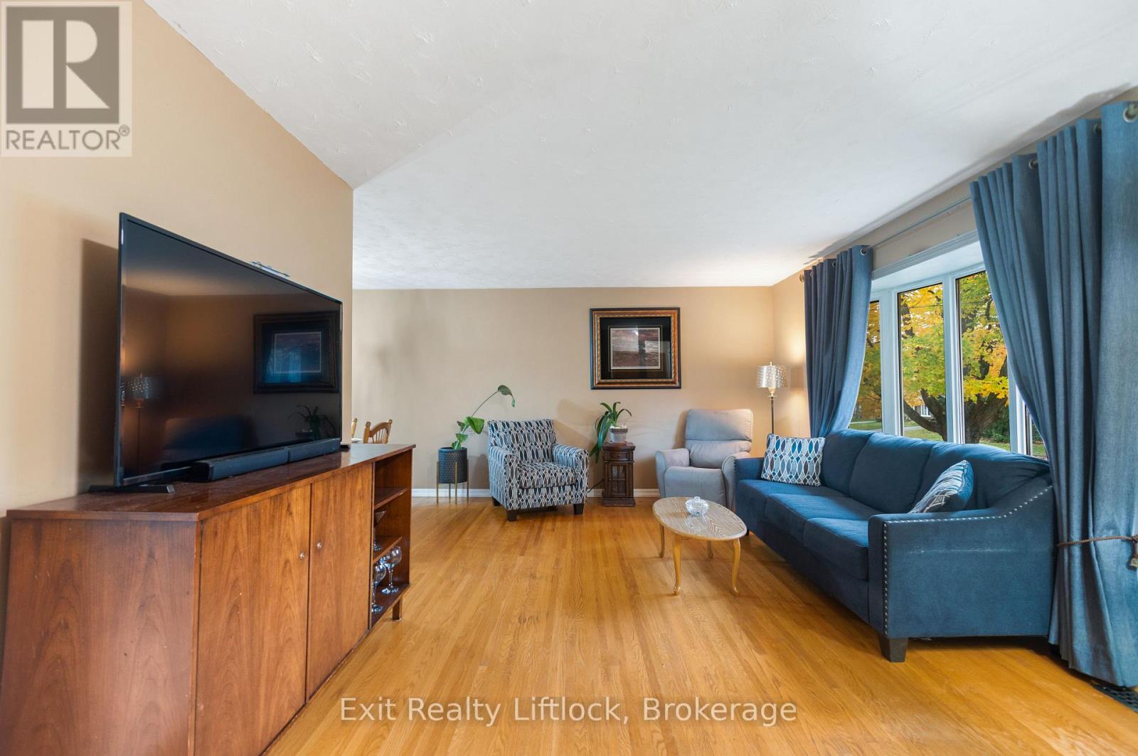 26 Beechwood Drive, Peterborough, Ontario  K9J 1M4 - Photo 15 - X14087250