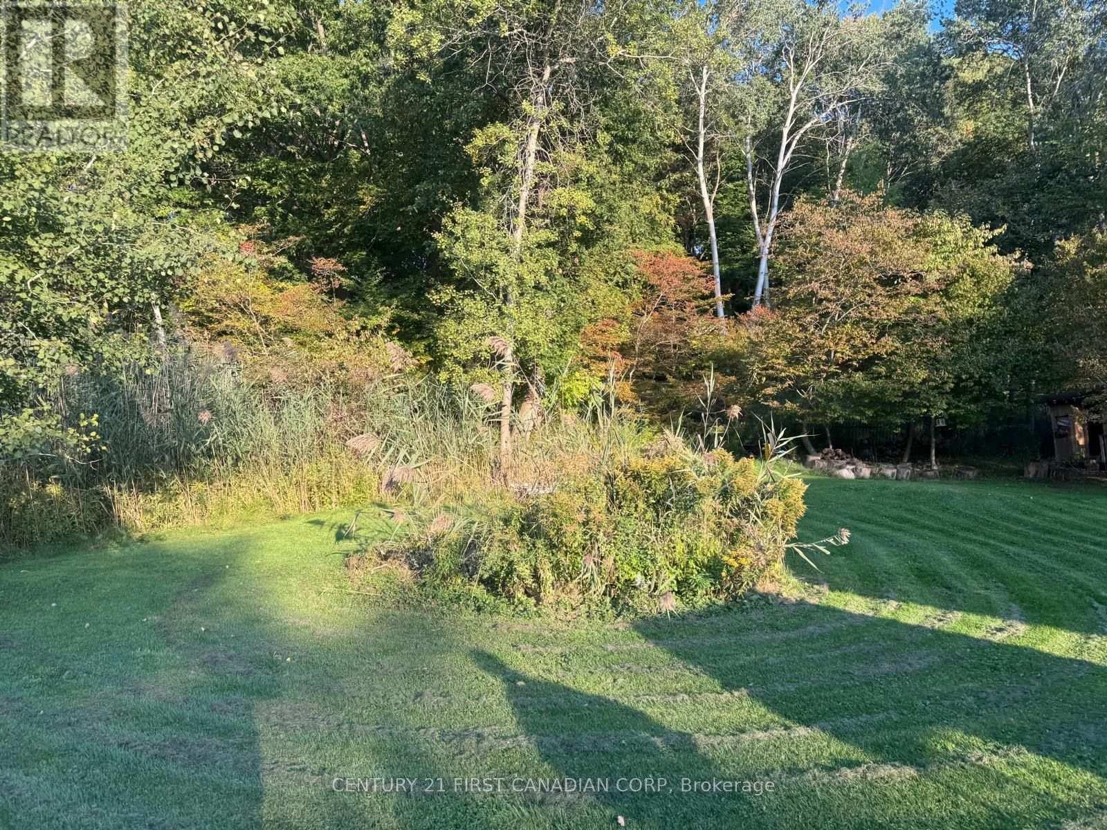 307 Selbourne Drive, Central Elgin, Ontario  N5L 1B1 - Photo 3 - X14087336