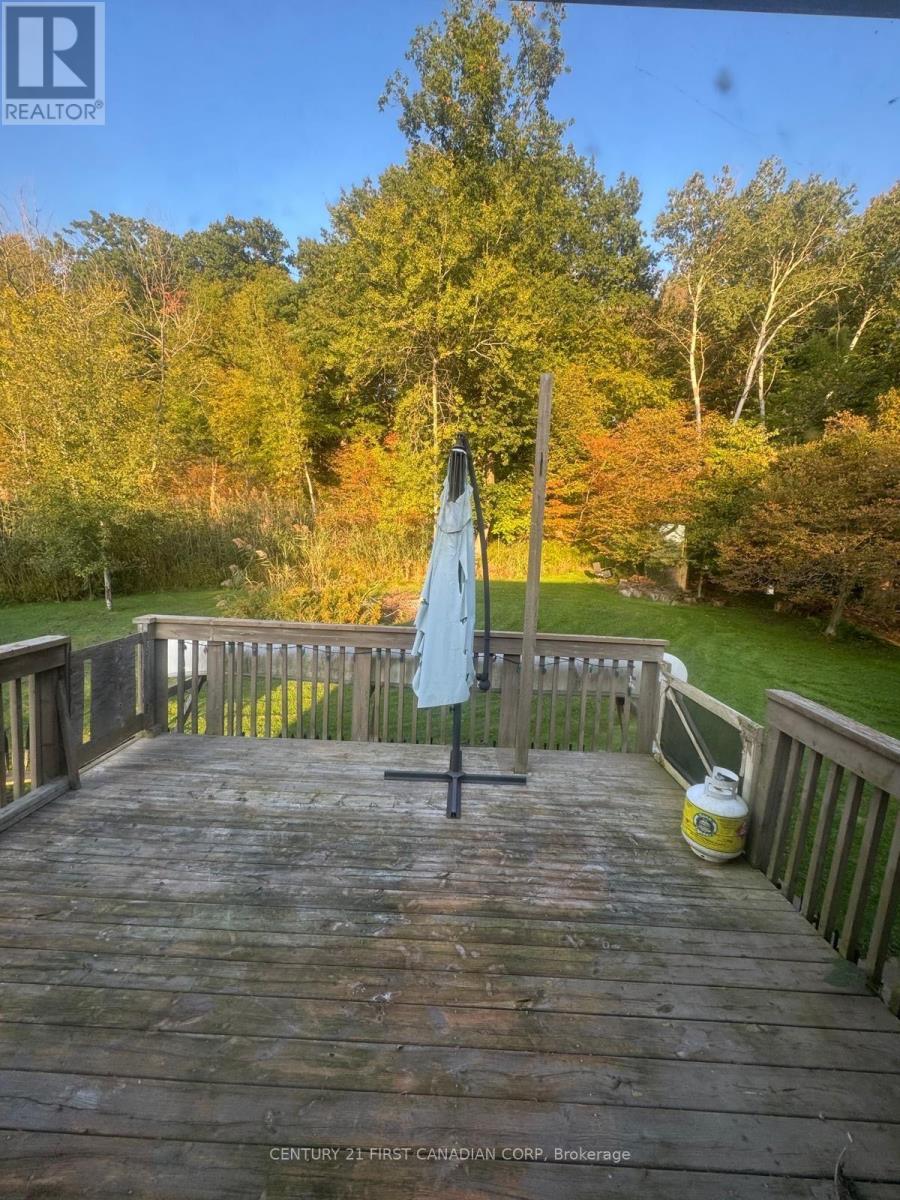 307 Selbourne Drive, Central Elgin, Ontario  N5L 1B1 - Photo 7 - X14087336