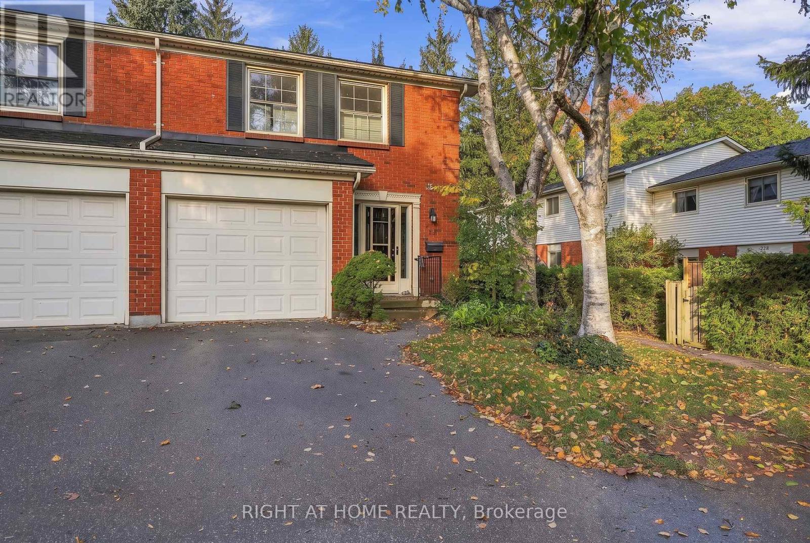 428 WILKINS STREET, London South, Ontario