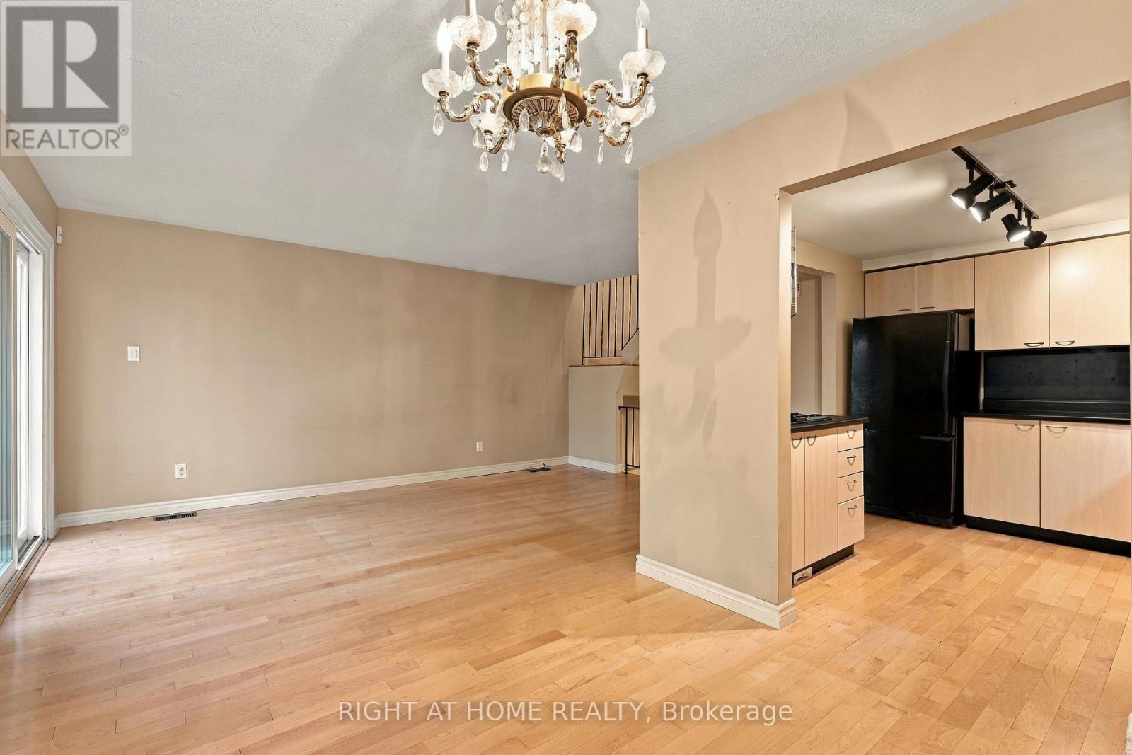 428 Wilkins Street, London South, Ontario  N6C 5B2 - Photo 10 - X14087440