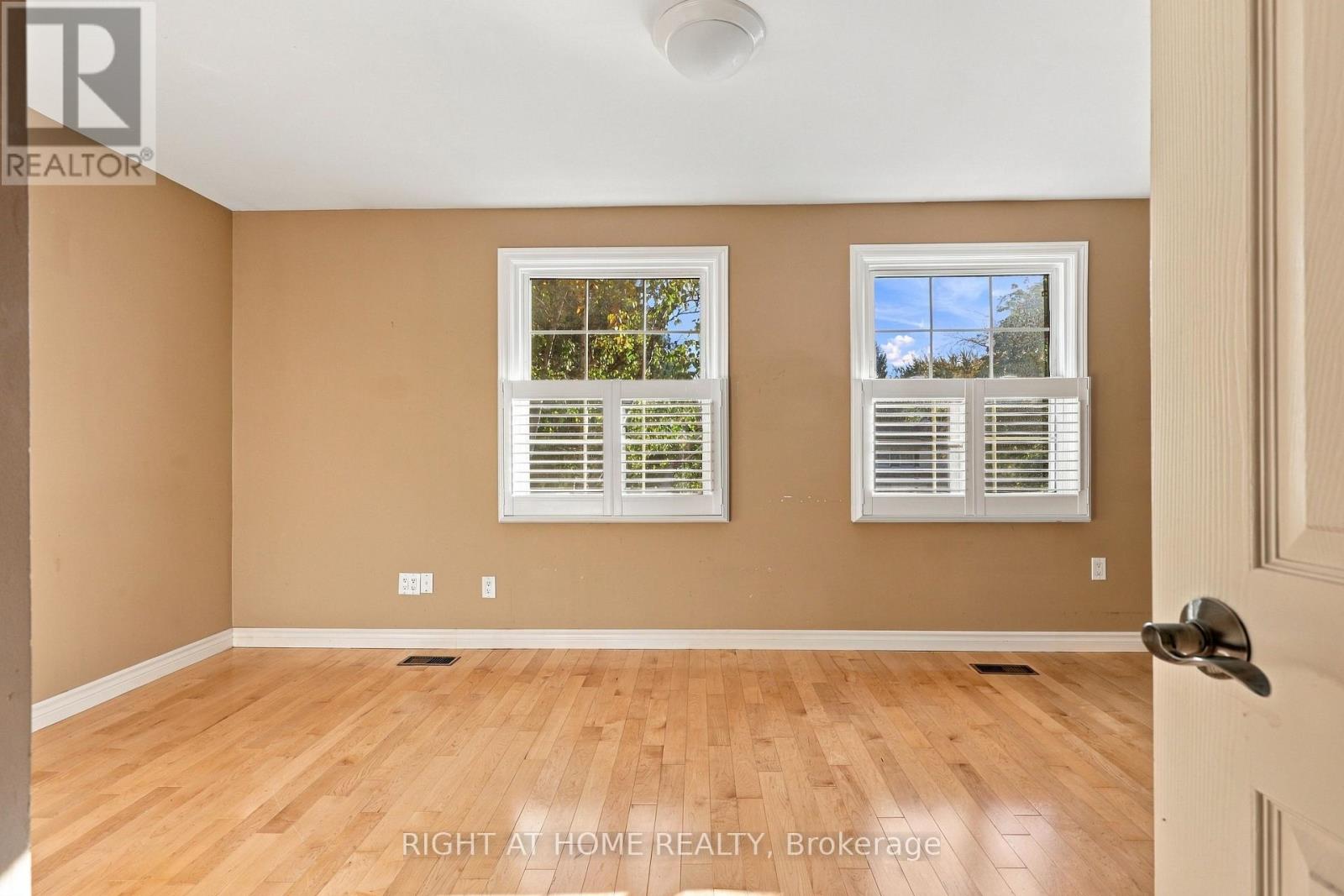 428 Wilkins Street, London South, Ontario  N6C 5B2 - Photo 25 - X14087440