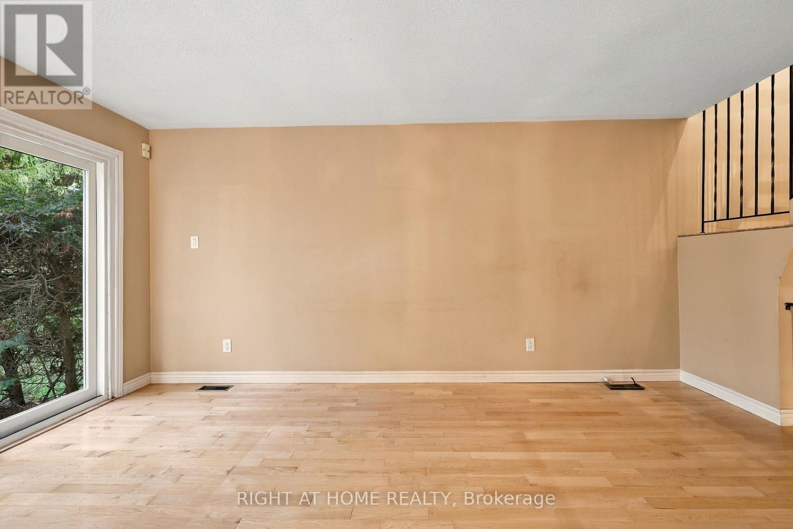 428 Wilkins Street, London South, Ontario  N6C 5B2 - Photo 6 - X14087440