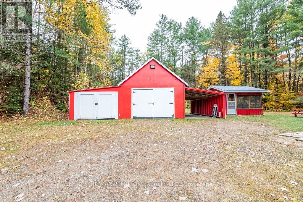 40513 17 Highway, Head, Ontario  K0J 2K0 - Photo 4 - X14087480
