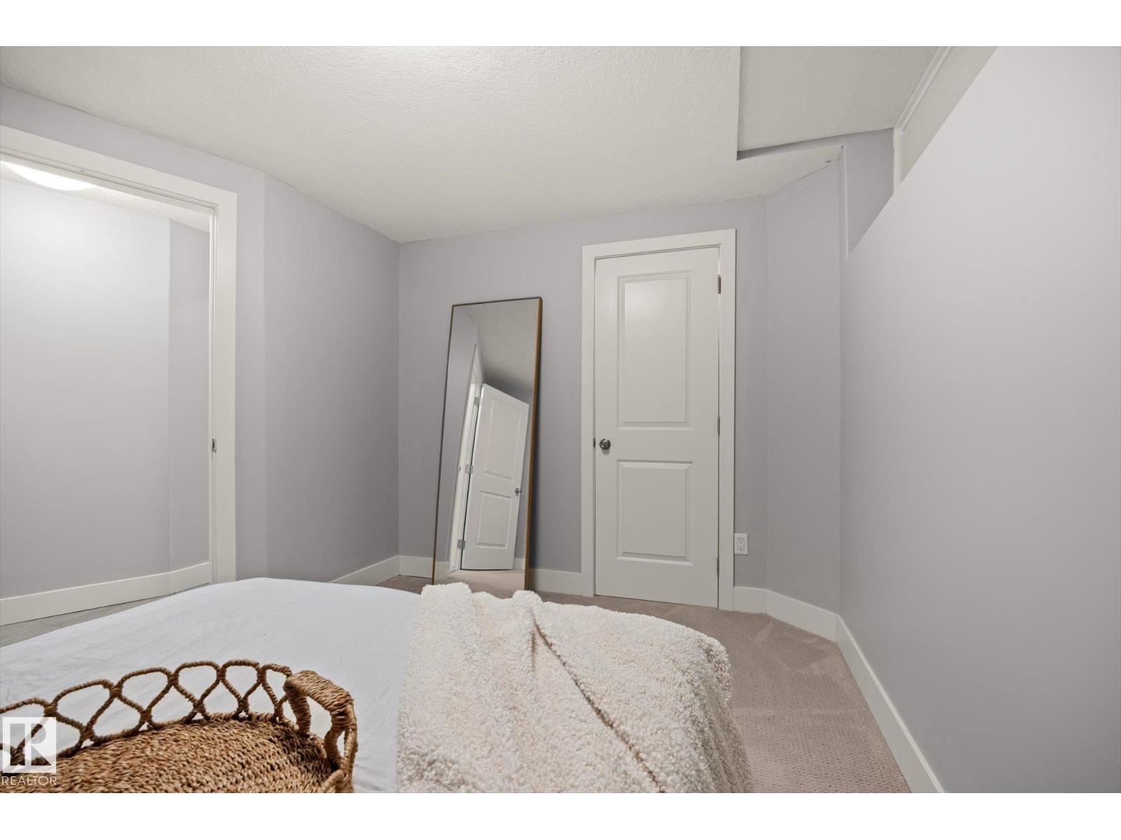 3363 Chickadee Dr NW, Edmonton, Alberta  T5Z 2Y7 - Photo 37 - E4513114