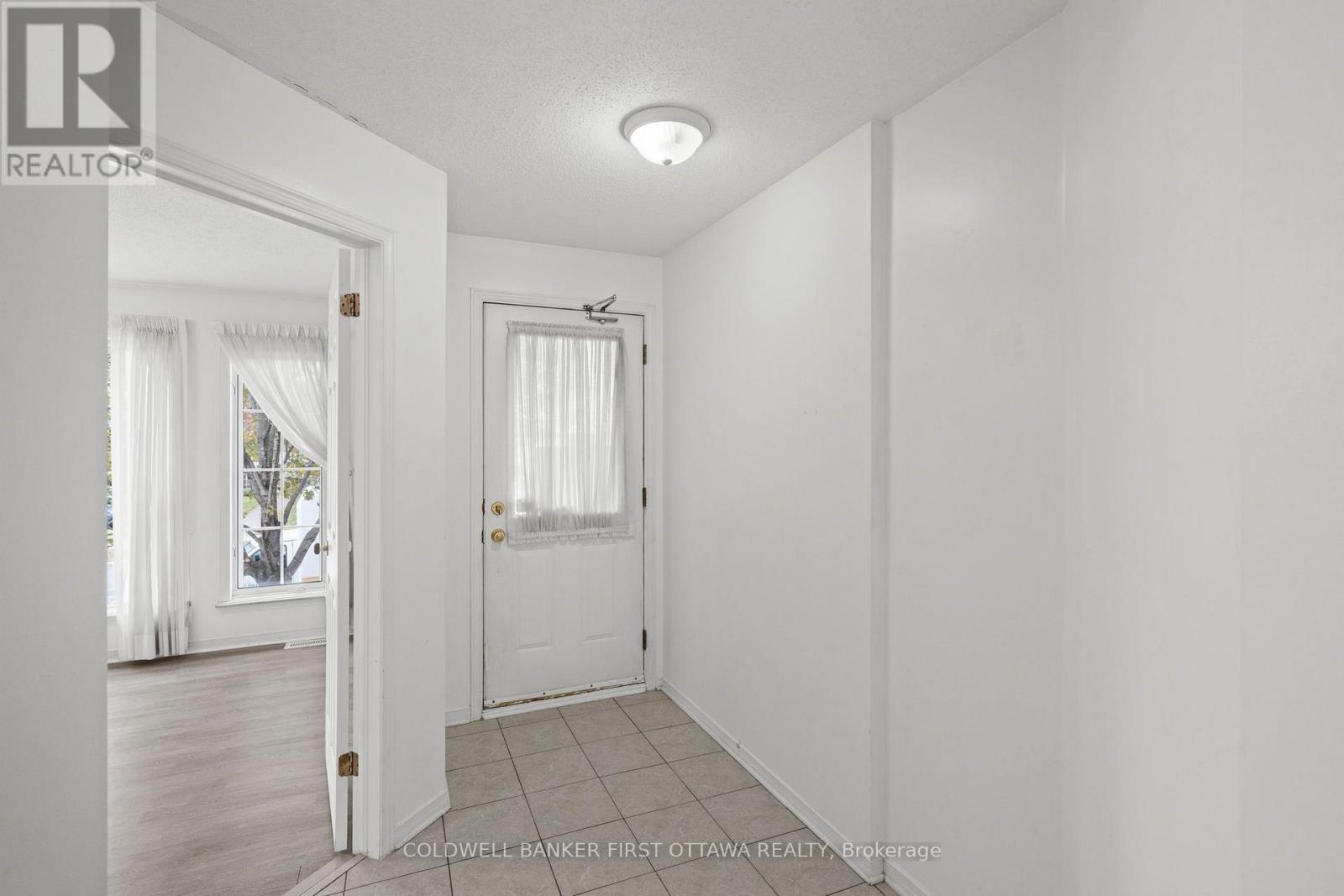 4478 Harper Avenue, Ottawa, Ontario  K1J 1E1 - Photo 5 - X14087468