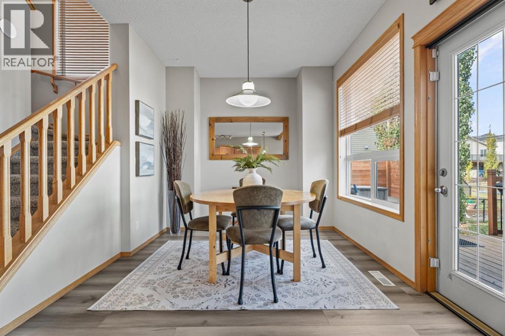 432 Rainbow Falls Way, Chestermere, Alberta  T1X 1S6 - Photo 16 - A2350802