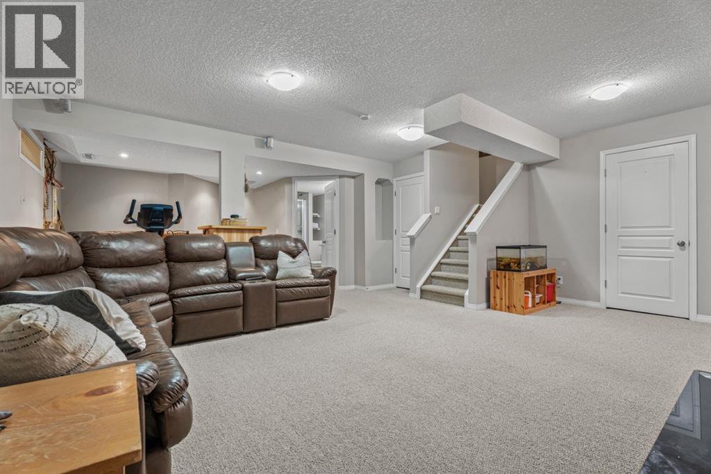 432 Rainbow Falls Way, Chestermere, Alberta  T1X 1S6 - Photo 38 - A2350802