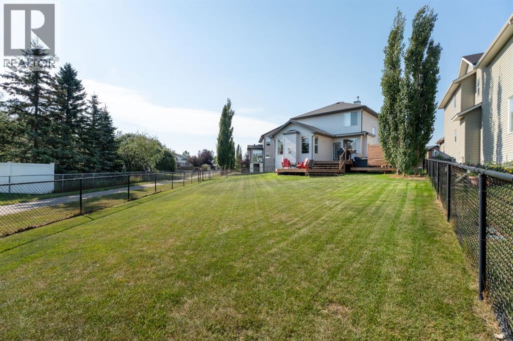 432 Rainbow Falls Way, Chestermere, Alberta  T1X 1S6 - Photo 3 - A2350802