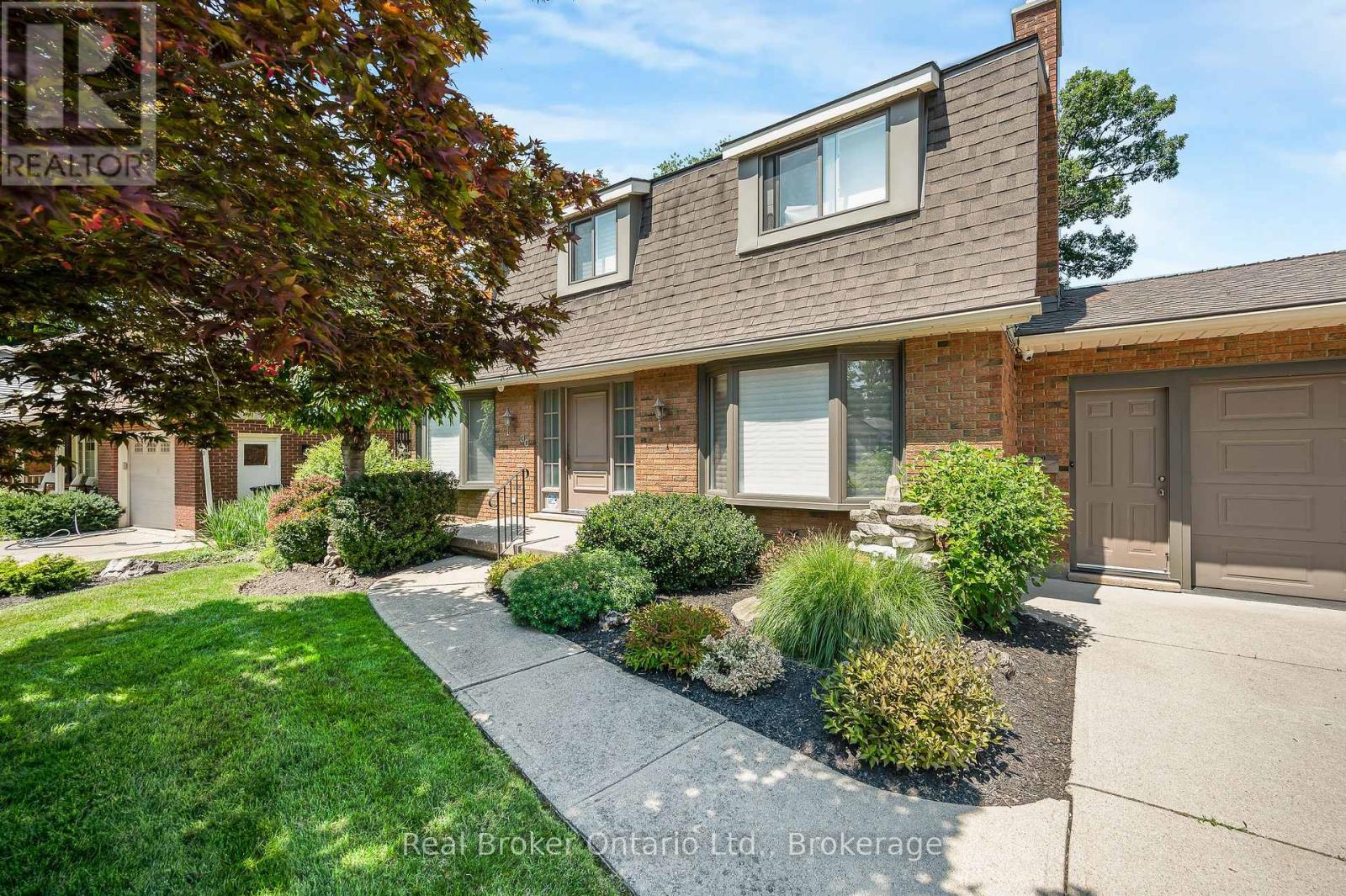 30 Westwood Crescent, Cambridge, Ontario  N1S 3W6 - Photo 2 - X14087420