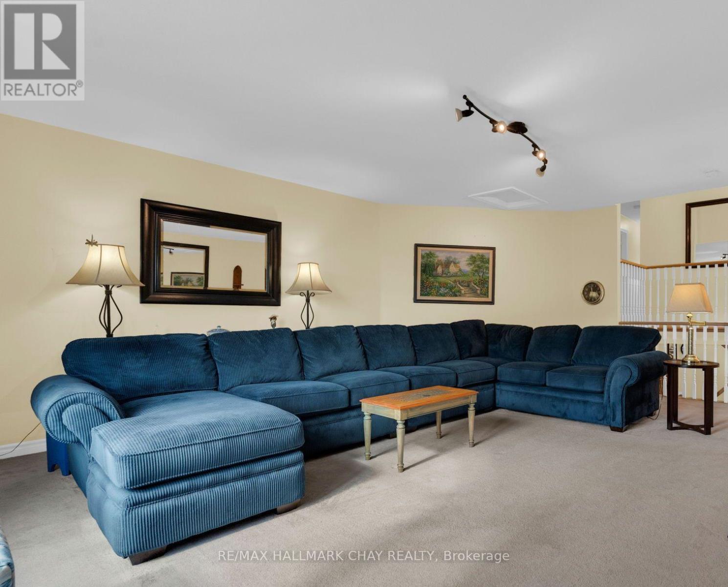6 Whispering Pine Place, Barrie, Ontario  L4N 9R9 - Photo 16 - S14031892