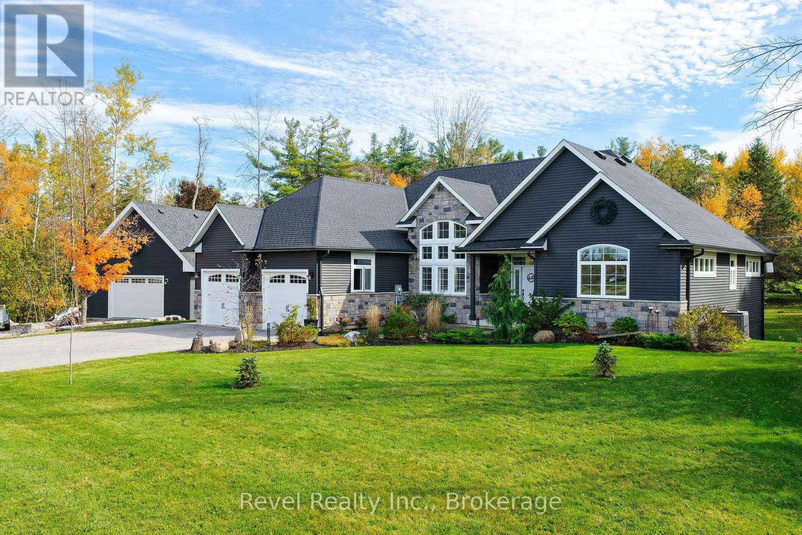 2073 HAWLEY ROAD, severn (bass lake), Ontario