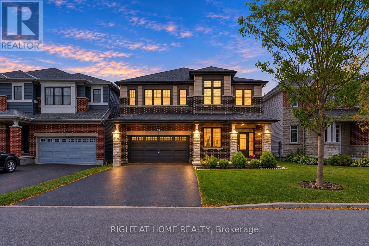 35 Hawks Landing Crescent, Ottawa, Ontario  K2S 1W1 - Photo 1 - X14082964