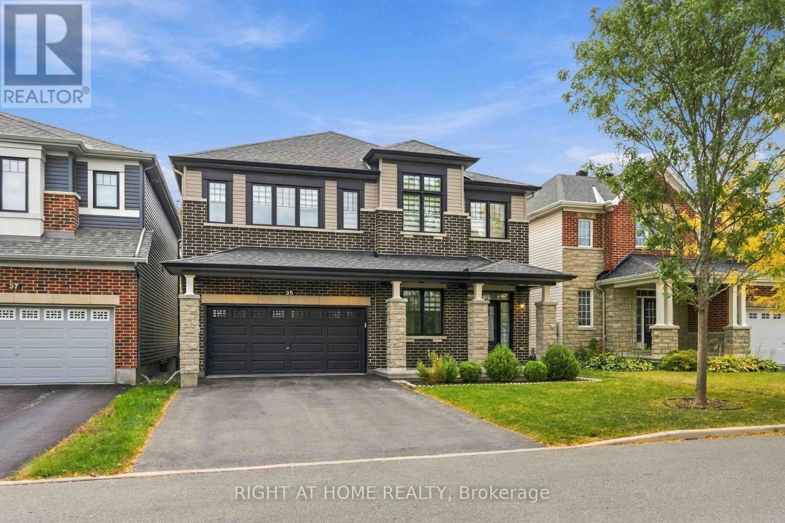 35 Hawks Landing Crescent, Ottawa, Ontario  K2S 1W1 - Photo 2 - X14082964