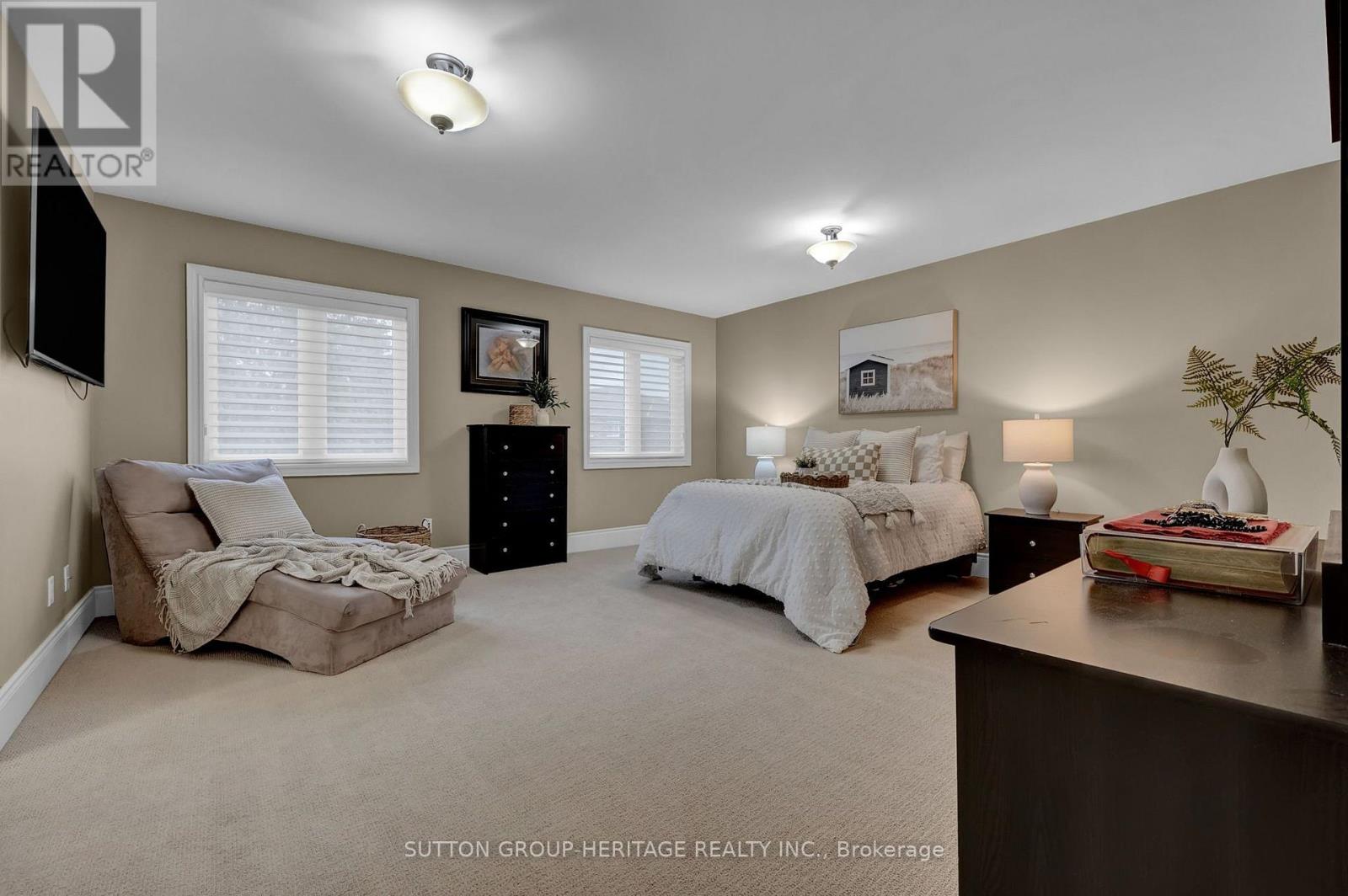 25 Charterhouse Drive, Whitby, Ontario  L1R 3R8 - Photo 20 - E14087390