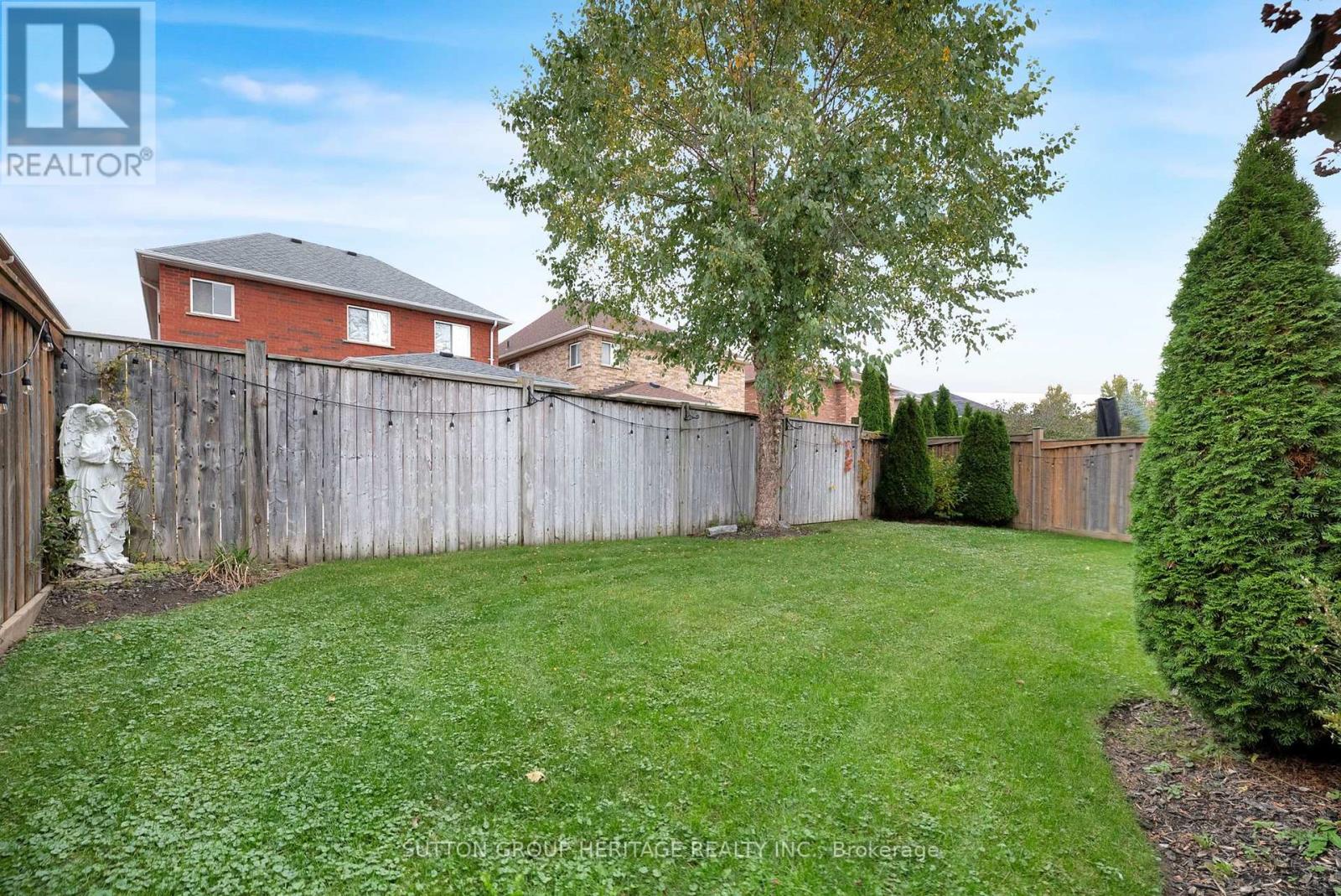 25 Charterhouse Drive, Whitby, Ontario  L1R 3R8 - Photo 44 - E14087390