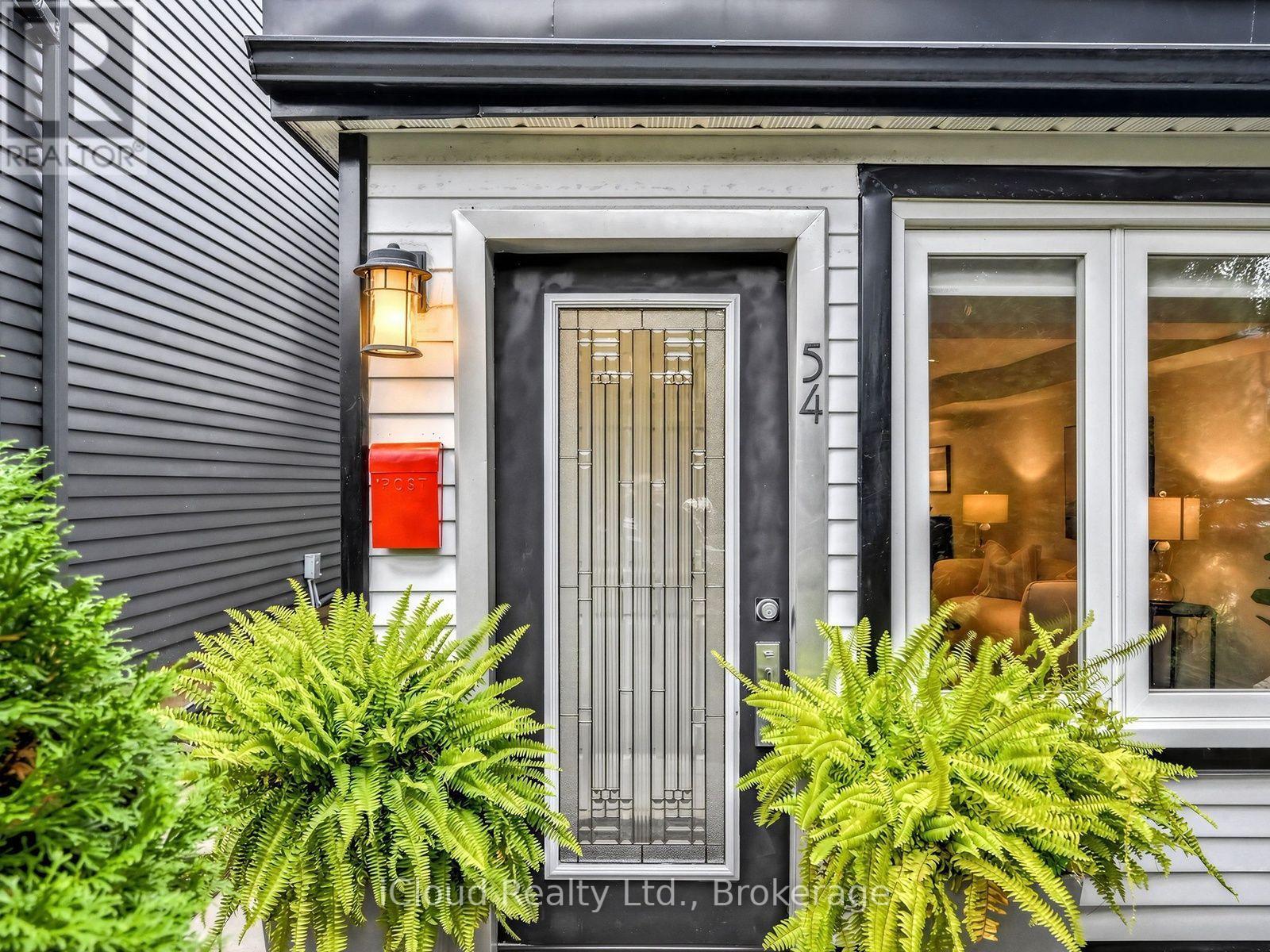 54 Arundel Avenue, Toronto, Ontario  M4K 3A4 - Photo 1 - E14087492