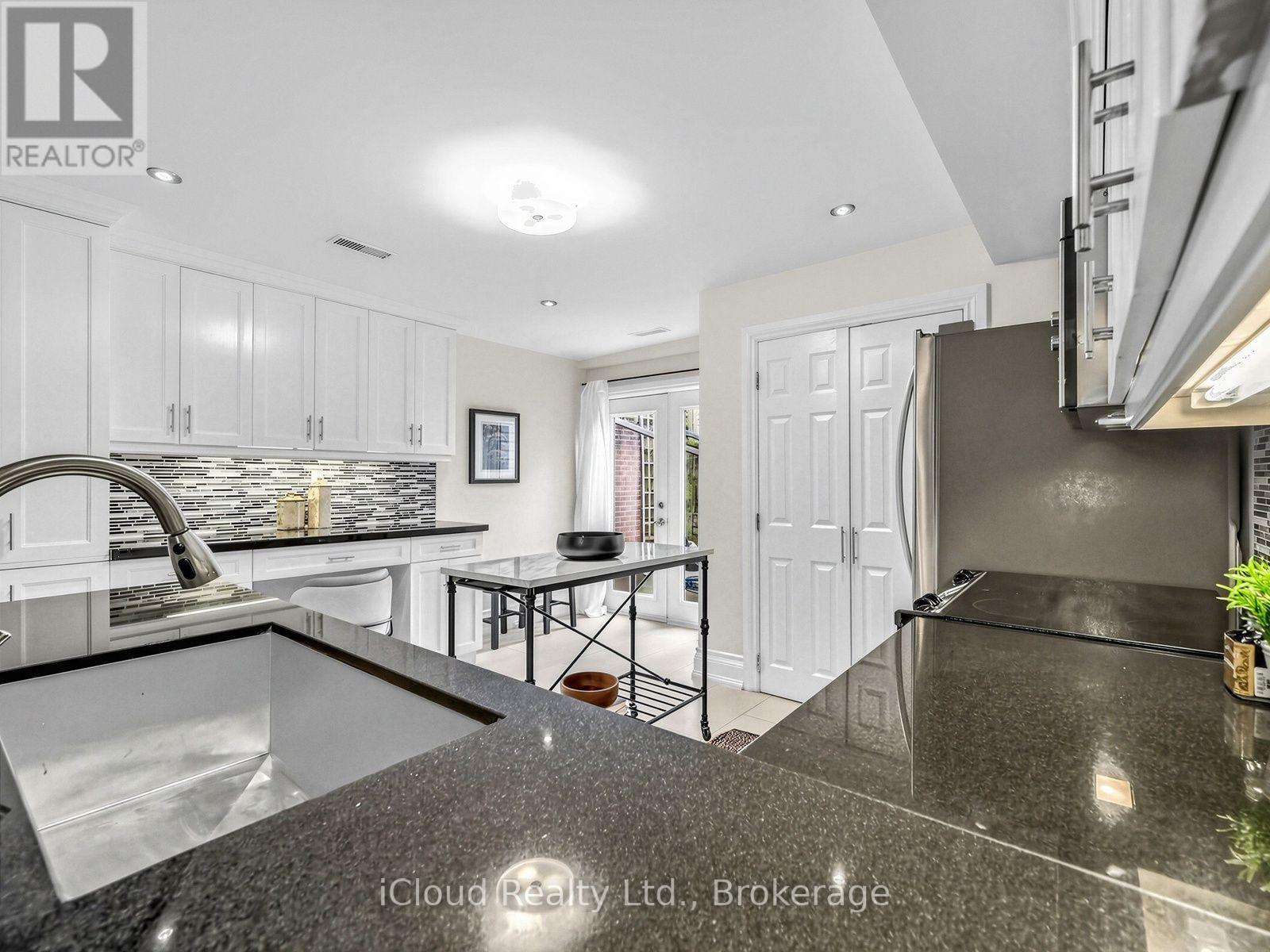 54 Arundel Avenue, Toronto, Ontario  M4K 3A4 - Photo 25 - E14087492