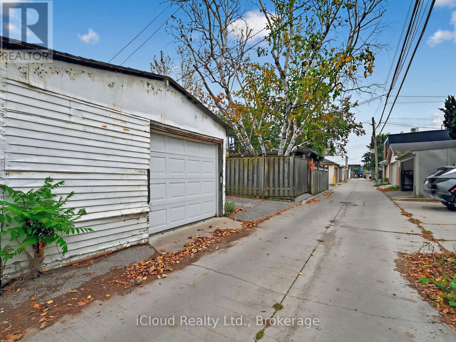 54 Arundel Avenue, Toronto, Ontario  M4K 3A4 - Photo 43 - E14087492