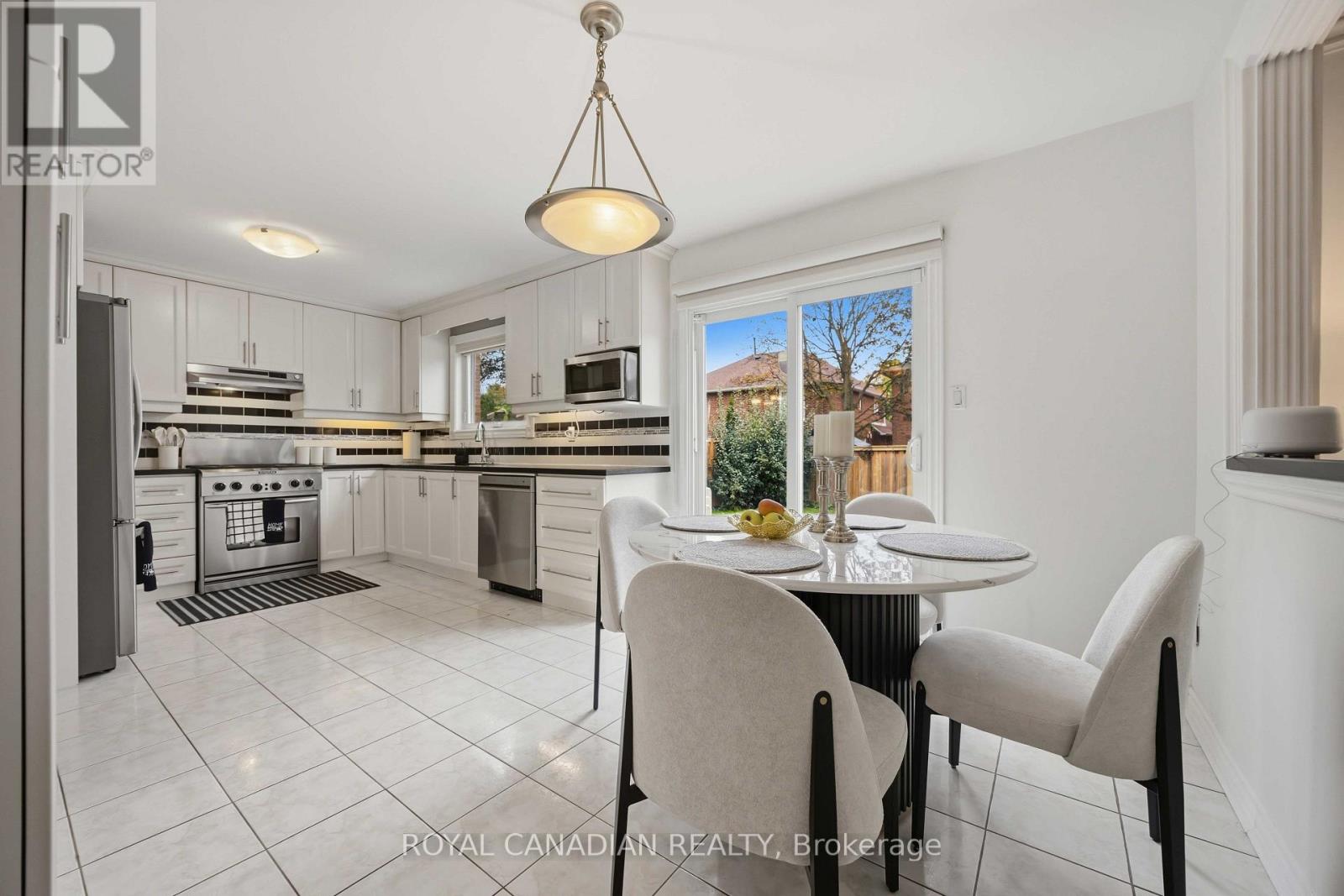 135 Tilman Circle, Markham, Ontario  L3P 6A4 - Photo 18 - N14087304
