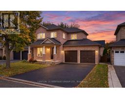 378 SPRUCE GROVE CRESCENT, Newmarket, Ontario
