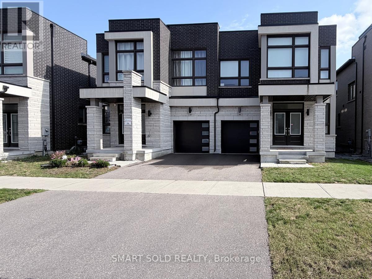 95 HILTS DRIVE, Richmond Hill, Ontario