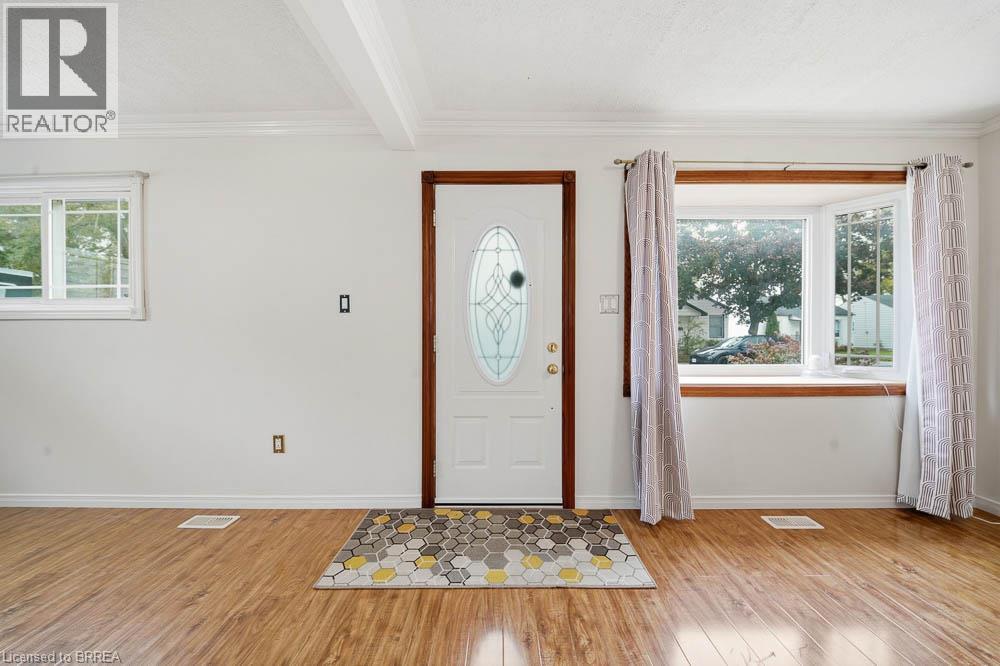 69 Sixth Avenue, Brantford, Ontario  N3S 1A8 - Photo 8 - 40871387