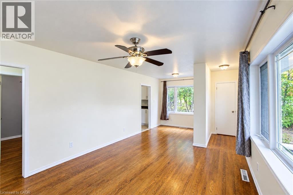 15 Dumbarton Street, Guelph, Ontario  N1E 3T4 - Photo 6 - 40870987