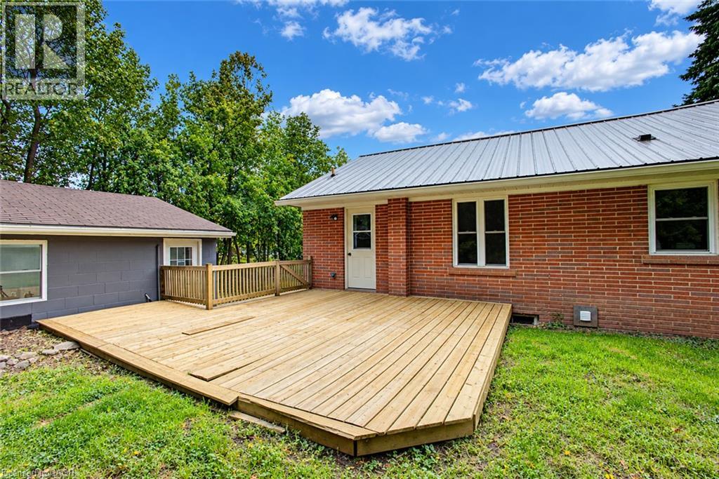 15 Dumbarton Street, Guelph, Ontario  N1E 3T4 - Photo 28 - 40870987