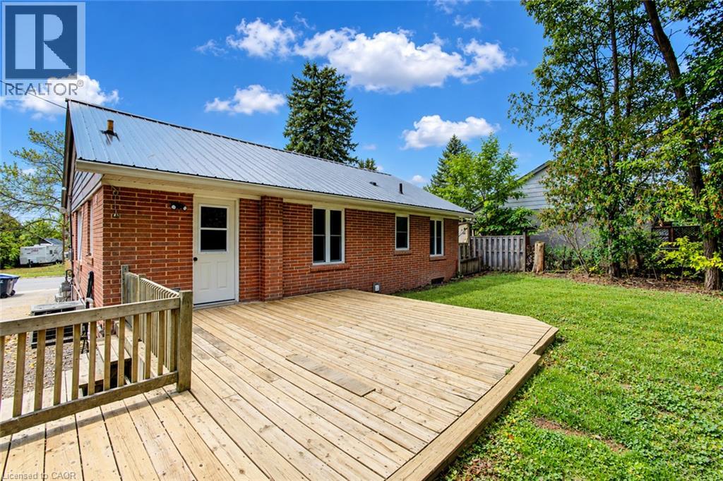 15 Dumbarton Street, Guelph, Ontario  N1E 3T4 - Photo 27 - 40870987