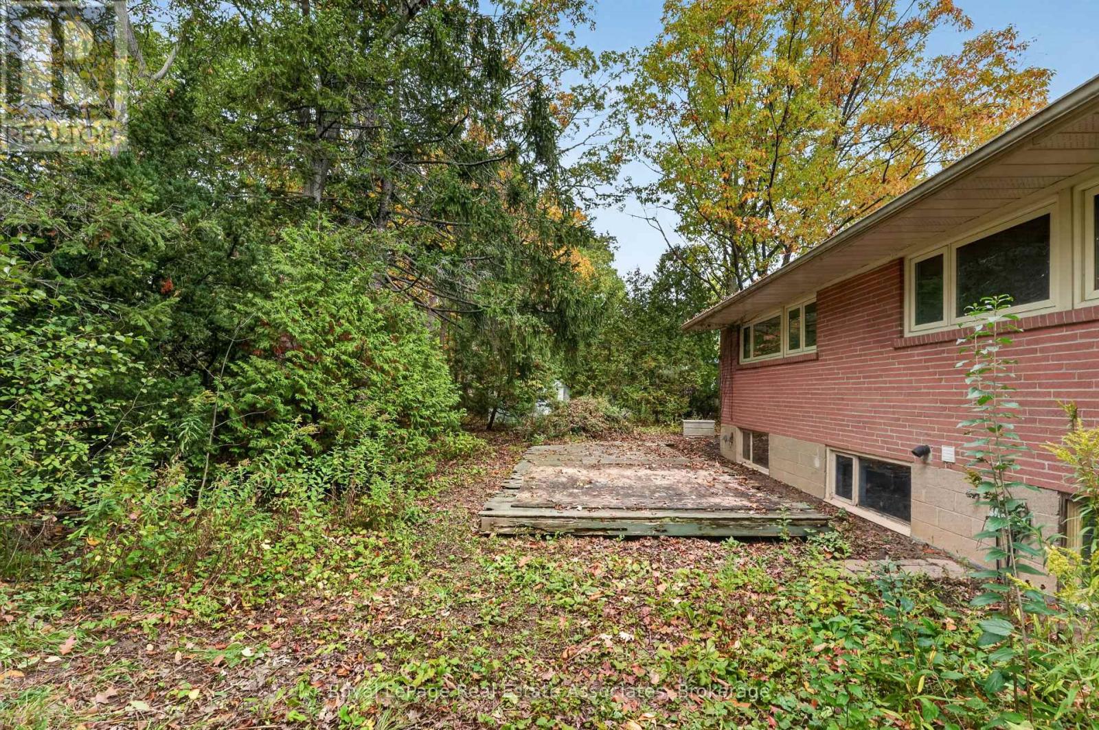 1340 Mountain Grove Avenue, Burlington, Ontario  L7P 2H2 - Photo 38 - W14087246