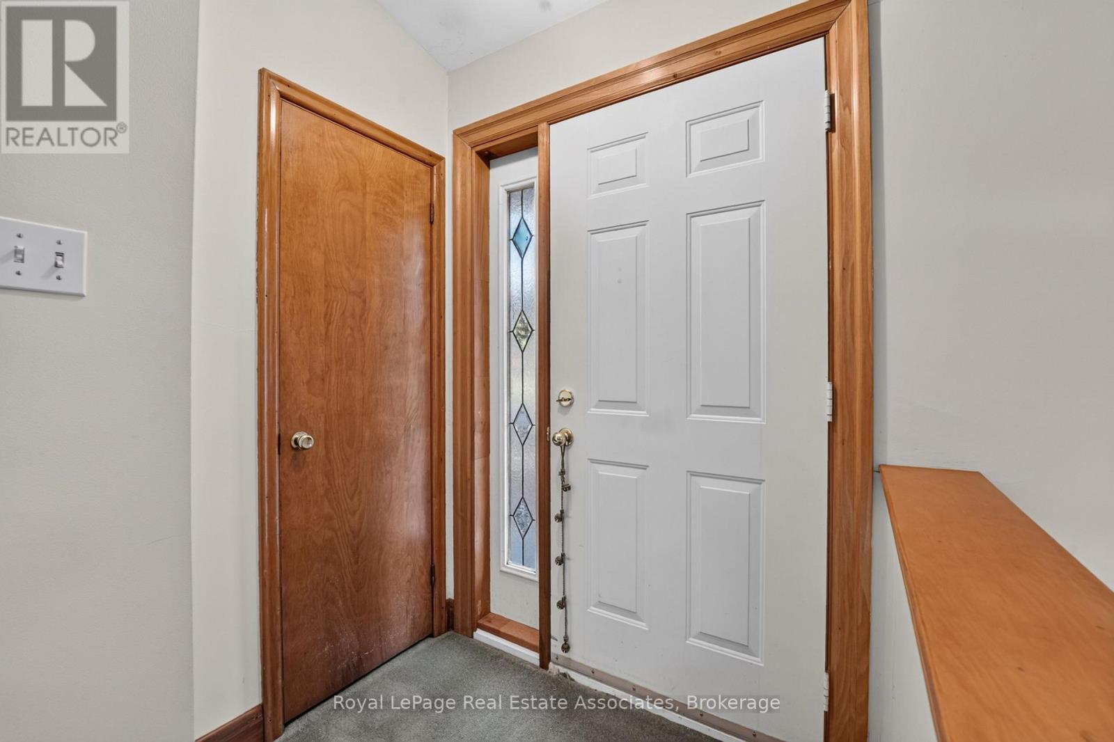 1340 Mountain Grove Avenue, Burlington, Ontario  L7P 2H2 - Photo 5 - W14087246