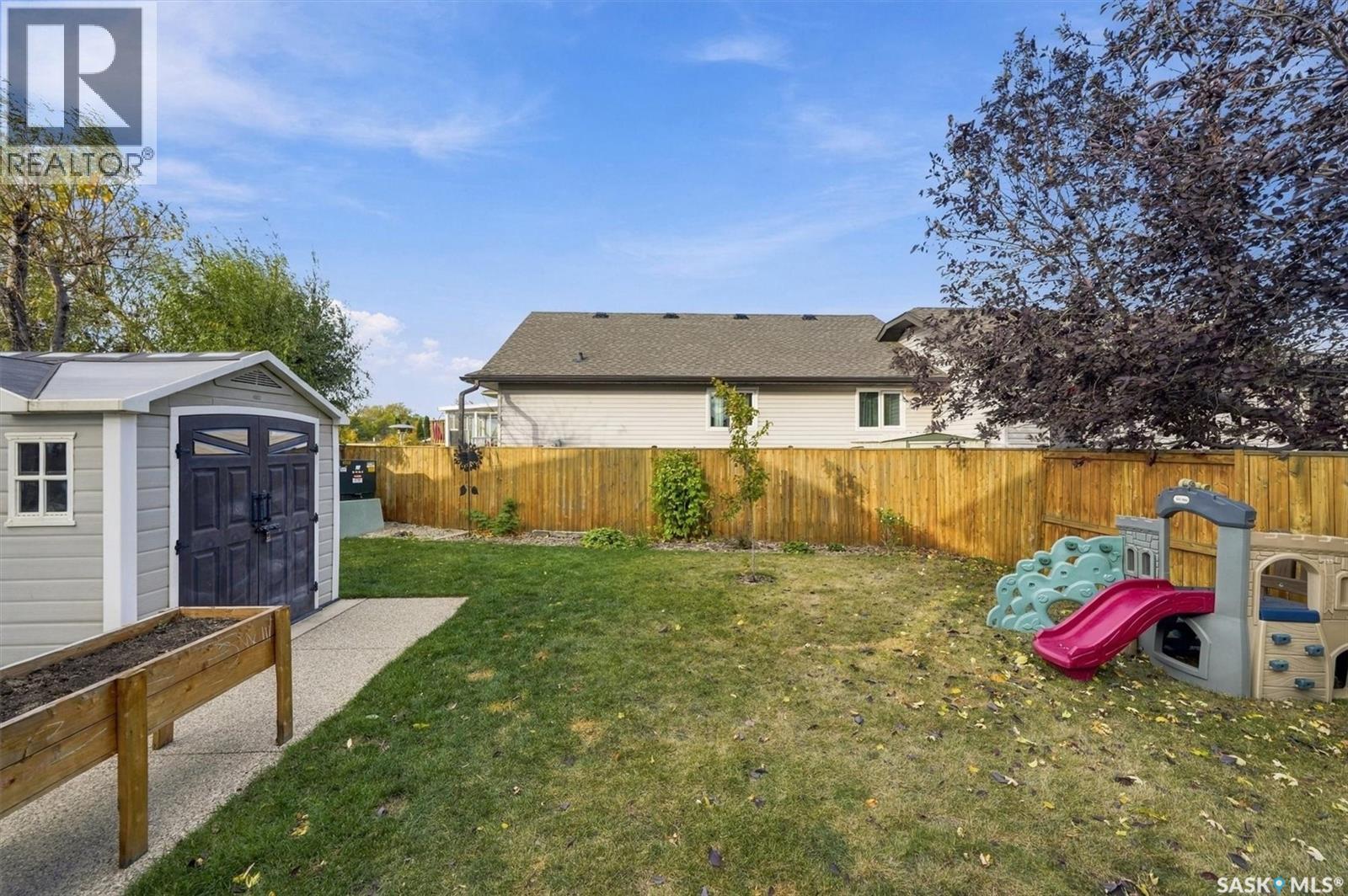 311 Denham Court, Saskatoon, Saskatchewan  S7R 1E5 - Photo 42 - SK051298